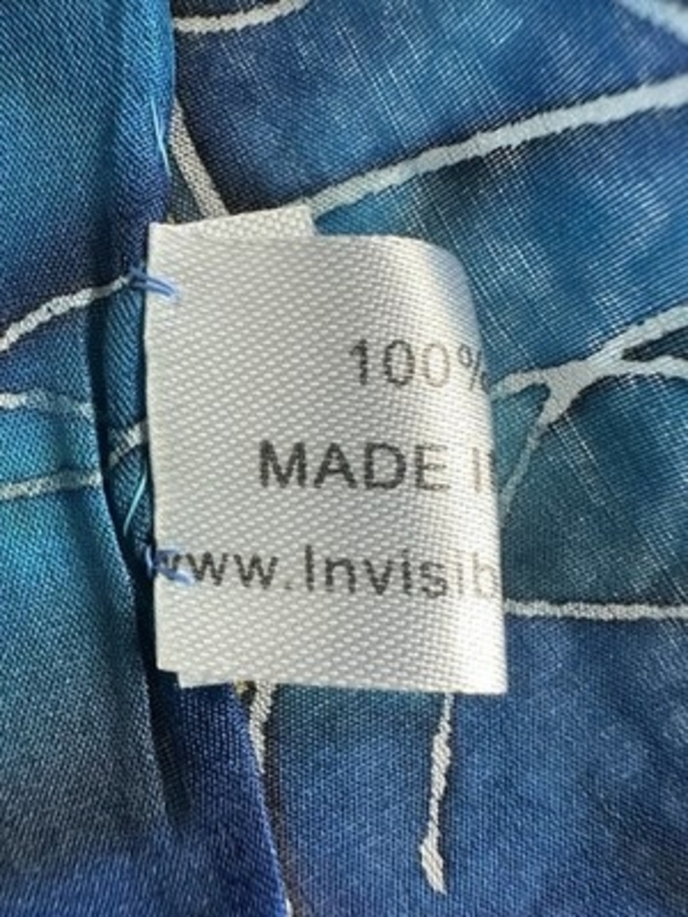 Invisible World Women's 100% Silk Hand Painted Floral Scarf Blue 16”x54” New - Picture 6 of 7